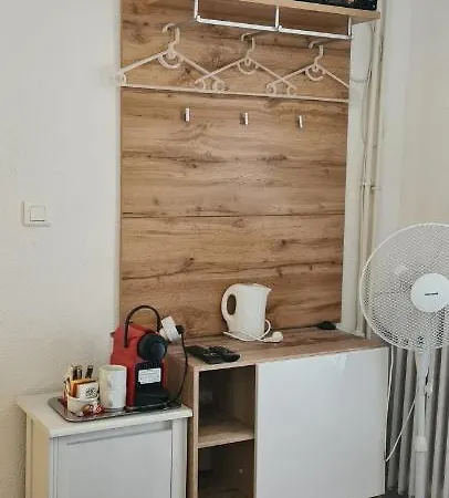 Bed & Breakfast La Fontaine - D'hotes 3*